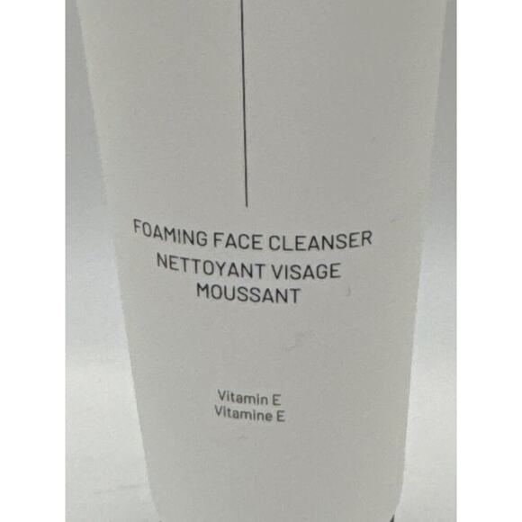 Dr.B Lab Foaming Face Cleanser w/ Vitamin E 4.2oz | Gentle Nourishing Glow - Picture 2 of 3